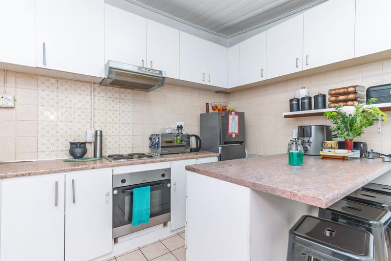 2 Bedroom Property for Sale in Observatory Western Cape